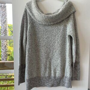 Banana Republic Wool Blend Knit Cowl Neck Off Shoulder‎ Sweater Size Large